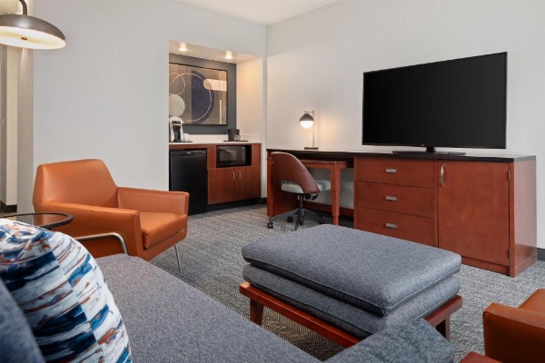 Courtyard By Marriott Chicago Waukegan/Gurnee image 20